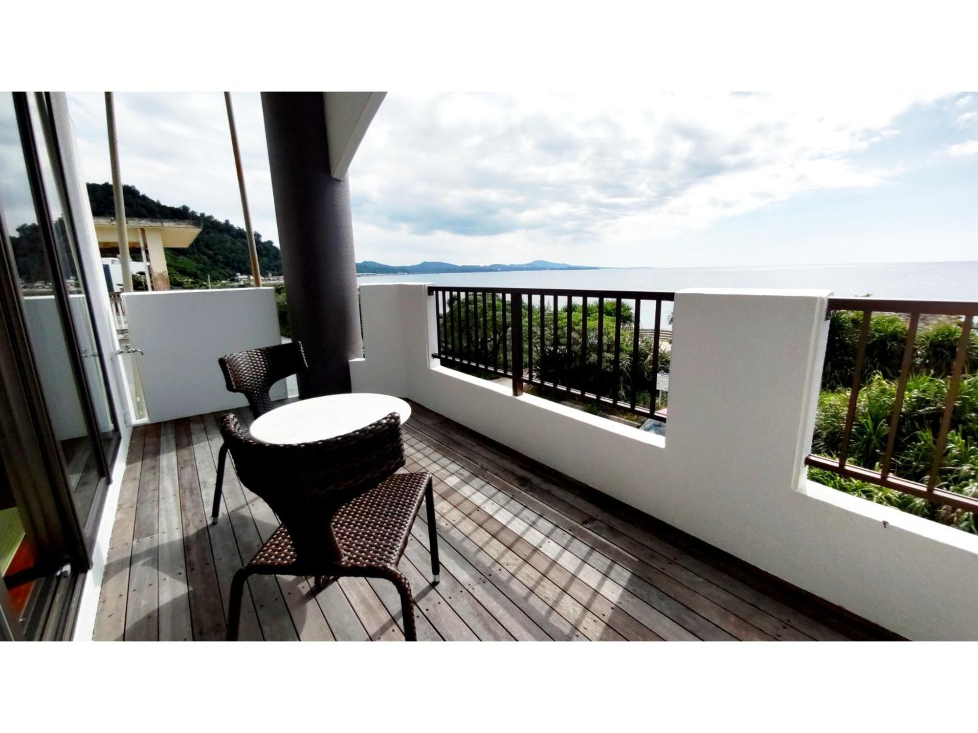 Kariyushi Condominium Resort Sea Side House Nago Exterior photo